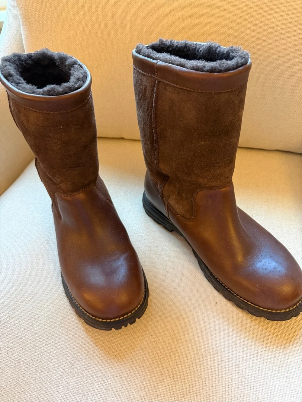 UGG Brown Leather Chelsea Boots